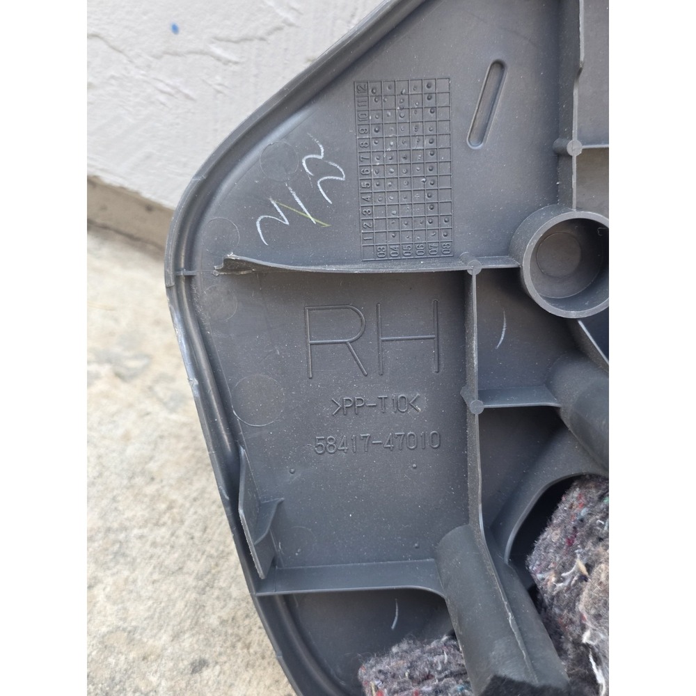 Toyota Prius 2004 COVER TRIM BOARD FLOOR REAR RIGHT 58417-47010 C59 - Picture 5 of 5